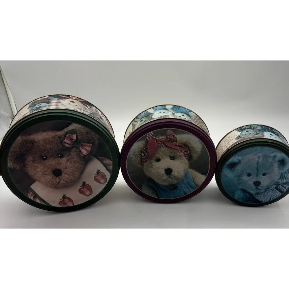 The Boyds Collection Country Folks Canister Set of Three‎